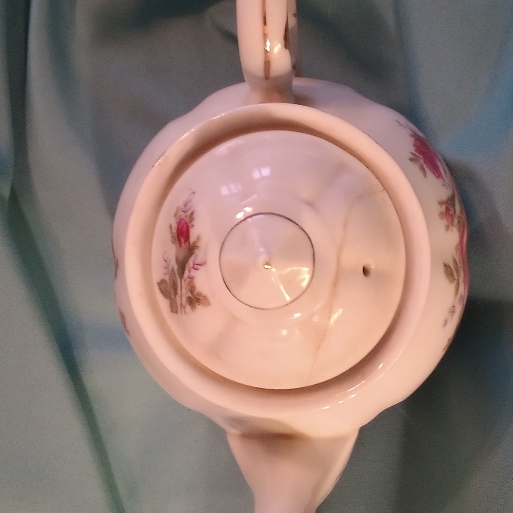 Vintage Musical Teapot - Picture 3 of 4